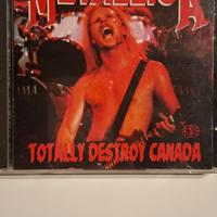 Doppio CD Metallica Totally destro Canada