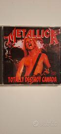 Doppio CD Metallica Totally destro Canada