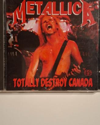 Doppio CD Metallica Totally destro Canada