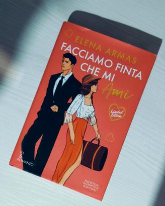 "Facciamo finta che mi ami" di Elena Armas