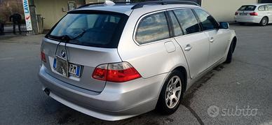  BMW serie 5 automatico diesel km 230