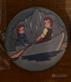 Anna dai capelli rossi e Gilbert spilla gadget