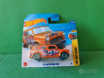 hot wheels Austin Mini Van 1967