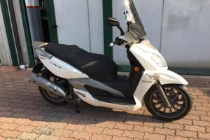 Scooter pari a nuovo