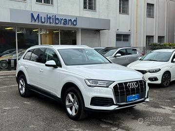 Audi Q7 45 TDI quattro tiptronic Sport 7 posti