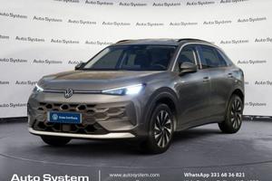 Volkswagen T-Roc 1.5 etsi Life 150cv dsg