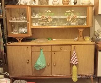 credenza e tavolino da cucire vintage 