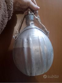2  Fiasche rari, anni 40, collezione. vintage. 