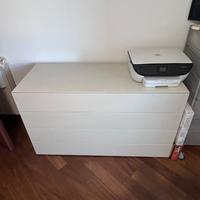 Cassettiera più due comodini