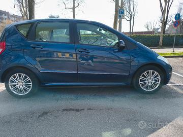 Mercedes classe A 160 benzina AUTOMATICA perfetta