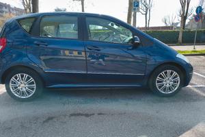 Mercedes classe A 160 benzina AUTOMATICA perfetta