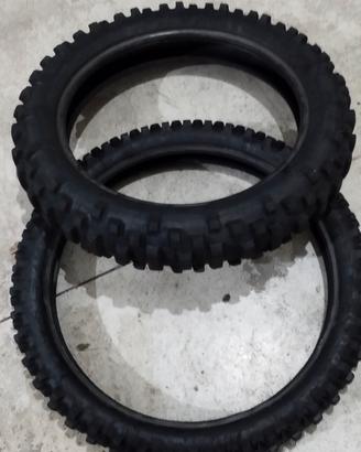 gomme enduro metzeler