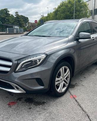 Mercedes-benz GLA 180 d Automatic Enduro