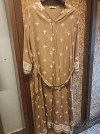 Caftano etnico con cintura, ricami geometrici