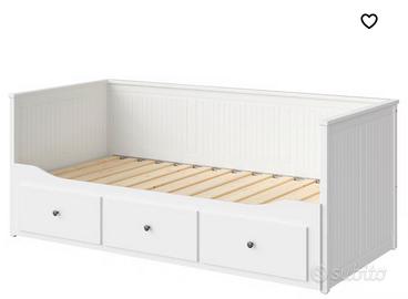 Letto con cassetti e materassi