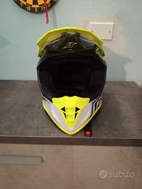 casco da cross 