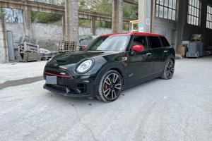 Mini Clubman JCW 306 cv