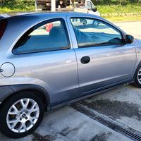 Opel corsa C 2003