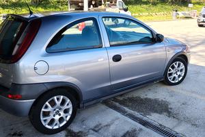 Opel corsa C 2003