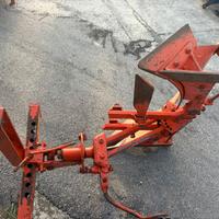 A220 - Aratro Biagioli AX180 reversibile