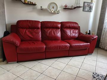 Divano 3 posti in pelle rosso con mecc. relax