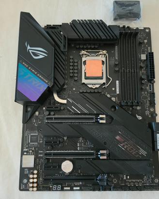 Scheda madre Asus ROG Strix Z490E Gaming