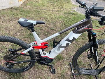 MTB elettrica Husqvarna mc4