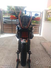 KTM 1090 modello S Adventure 