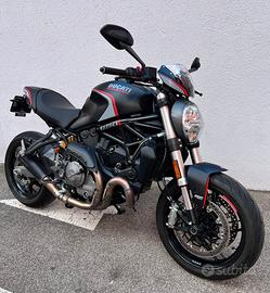 Ducati Monster 821 Stealth