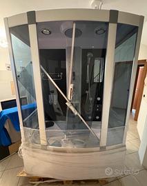 Doccia con vasca idromassaggio