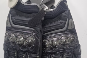 Guanti corti da moto Dainese Carbon D1
