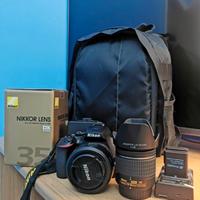 Nikon D3500 + 35mm e 18/55mm + accessori.