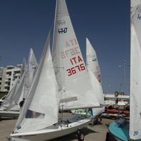 Barca a vela 470 Nautivela