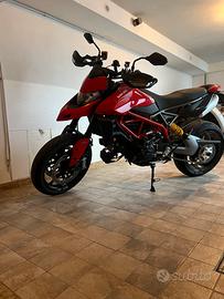 Ducati Hypermotard 950
