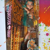 MONSTER HIGH NEFERA