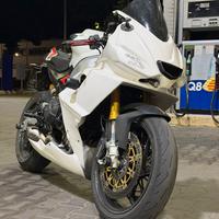 Noleggio RS660 in tutta Italia e tutte le piste