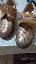 Scarpe ortopedici nuovi