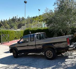 Nissan king cab