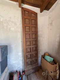 Portone antico.
