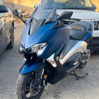 Yamaha T Max 530 DX
