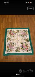 Foulard Gucci