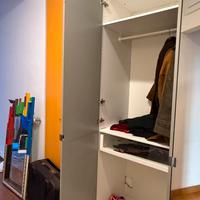 Armadio a specchio Ikea