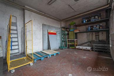 MAGAZZINO A BONATE SOTTO