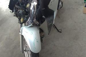 Hond SH 125 bianco 2014