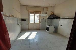 Immobile in asta di 86 m² a Livorno
