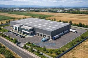 Immobile di 8500 m² a Frattamaggiore