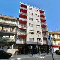 3 LOCALI A MARANO DI NAPOLI