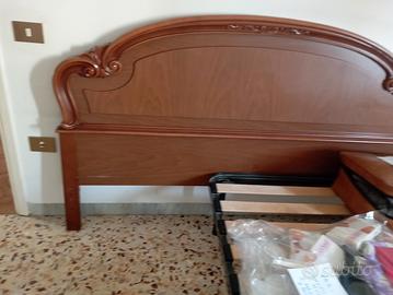 Testiera completa per letto in legno massello