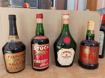 collezione bottiglie vintage liquore collezione 