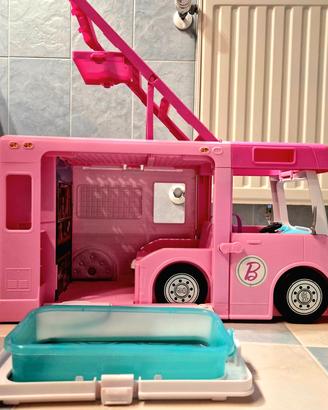 Camper Barbie